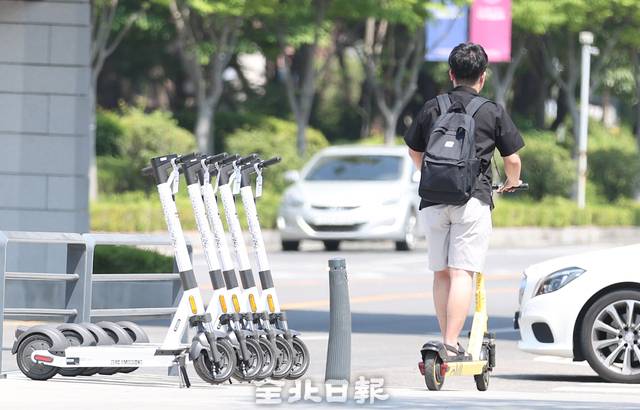 개인형 이동장치(본문 내용과 관련 없음)/전북일보 DB