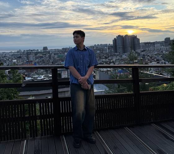 E-7-Y 비자 전국 최초로 발급받은 이두안(22ㆍ필리핀명 레 투안 페렐). 이영근 기자