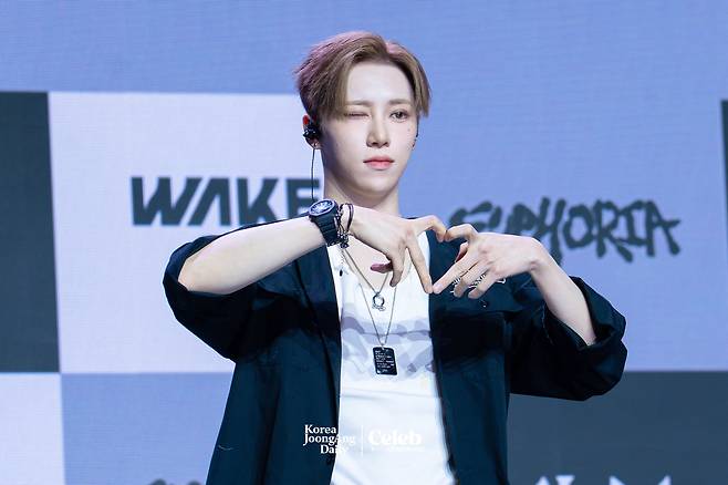 Alpha Drive One’s Arno poses for photos during a showcase for the release of the group’s first EP, ″Euphoria,″ at Blue Square in central Seoul on Jan. 12. [DANIELA GONZALEZ PEREZ]
