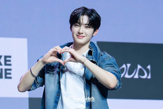 Alpha Drive One’s Sanghyeon poses for photos during a showcase for the release of the group’s first EP, ″Euphoria,″ at Blue Square in central Seoul on Jan. 12. [DANIELA GONZALEZ PEREZ]