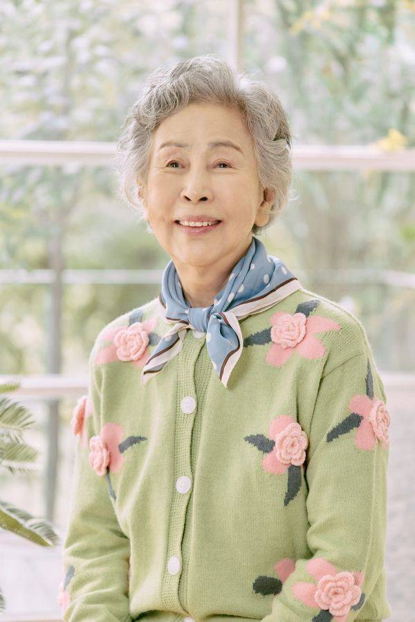 손숙 / 사진=수컴퍼니 제공