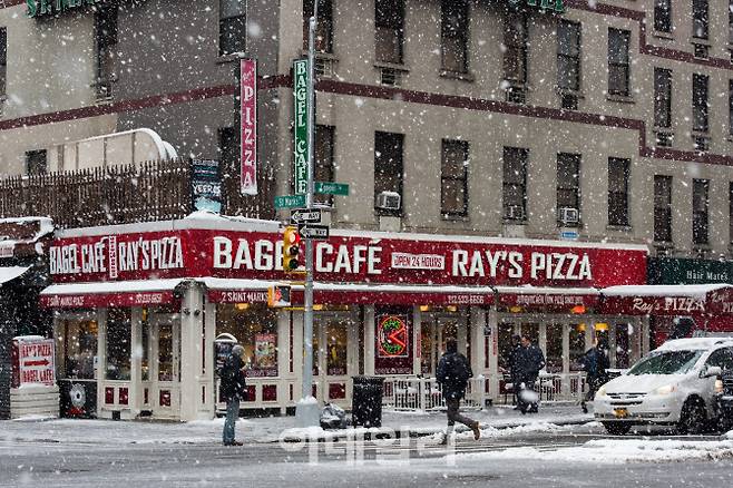 눈이 오고 있는 뉴욕 맨하튼 거리 (사진=뉴욕관광청)