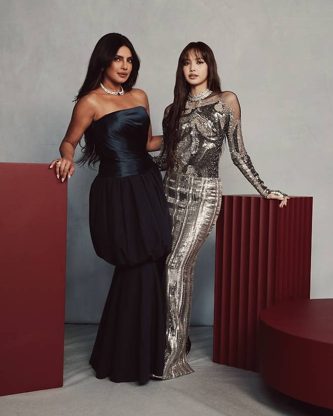 리앙카 초프라와 함께