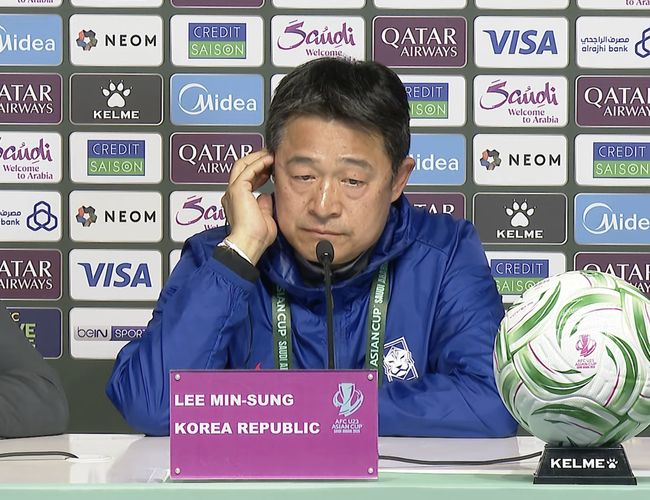 ‘굳은 표정’ 이민성 감독이 말한 패착 “내 전술적 실수…베스트11 구성에도 혼선 있었다”