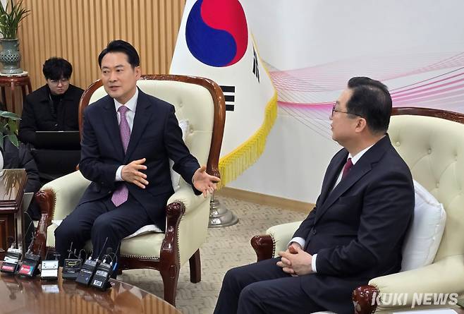 장동혁 당대표가 젊은 인재 등용의 뜻을 밝히고 있다. 사진=명정삼 기자