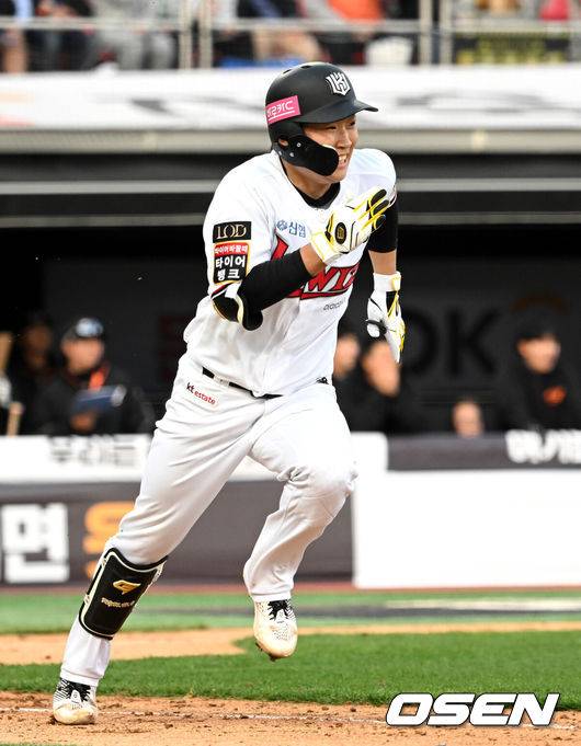 [OSEN=이대선 기자] KT 류현인 2023.04.15 /sunday@osen.co.kr