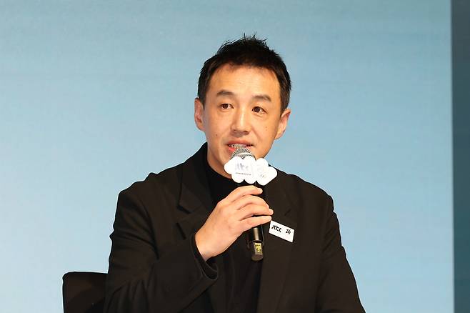 곽준석 JTBC 편성전략실장이 14일 서울 여의도 페어몬트 앰버서더 호텔에서 열린 2026 밀라노 코르티나 동계 올림픽 JTBC 단독중계 관련 기자간담회에서 질문에 답하고 있다. 연합뉴스