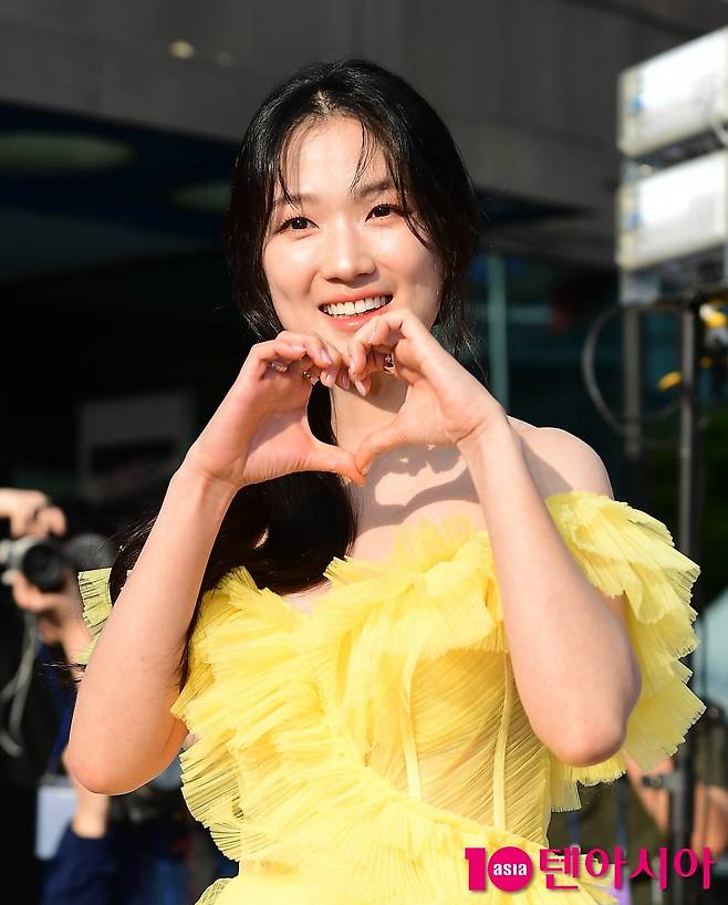 김혜윤 동상 걸려 손톱 빠져, 핫팩 쓸 가치 없다고 생각해…혹독한 무명 생활 고백 ('유퀴즈')