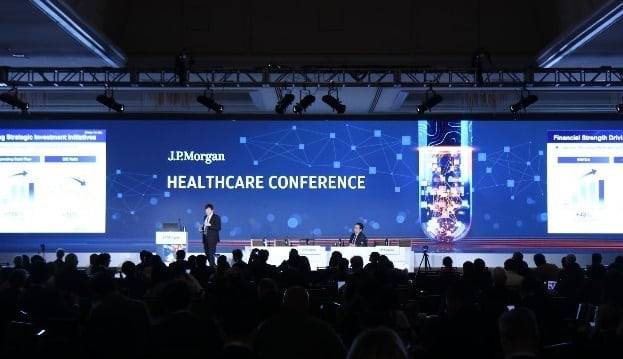 존 림 삼성바이오로직스 대표가 2026년 1월 13일(현지 시각) 미국 샌프란시스코에서 열린 JP모건 헬스케어 콘퍼런스에서 기업 발표를 하고 있다./삼성바이오로직스