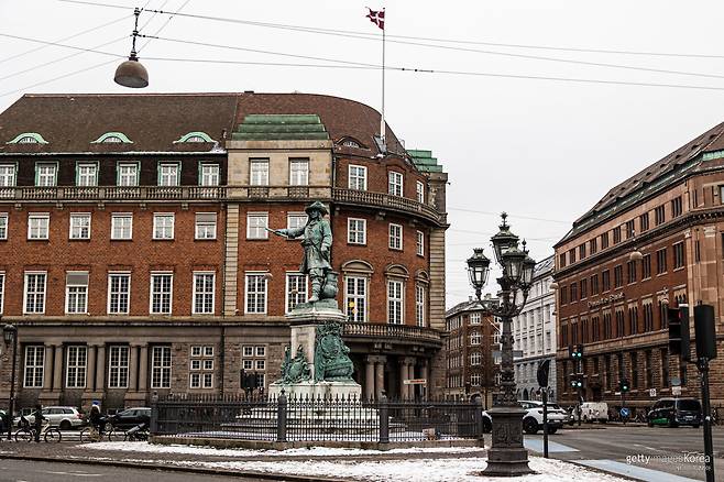 덴마크 코펜하겐에 있는 덴마크 국방부 청사 외관. GettyImages