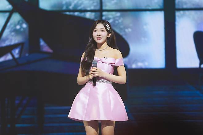 ‘미스트롯4’ 길려원, 완성형 비주얼 눈길…대선배에 도전장 ‘발칵’