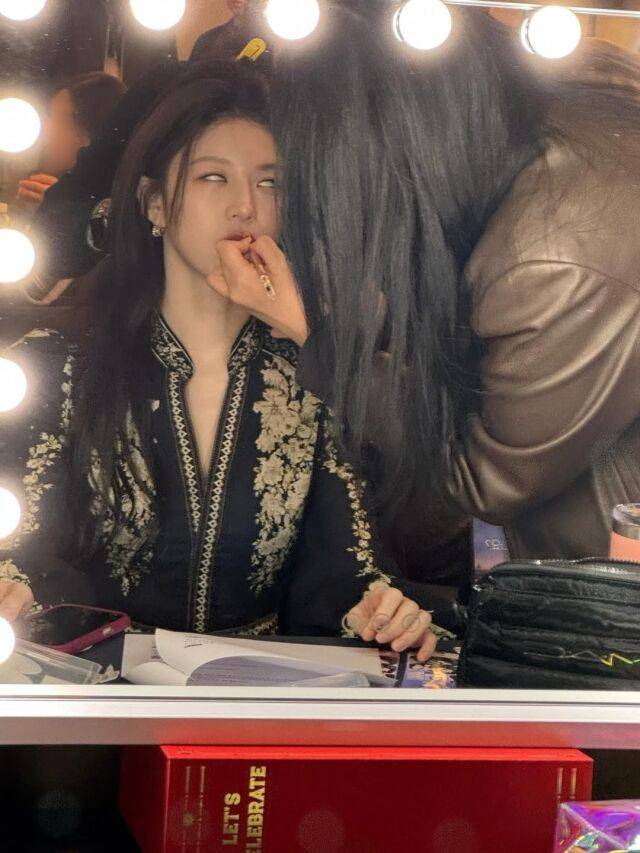 고윤정, 눈 흰자까지 공개…포장 안 하는 '쿨녀 본능' 폭발