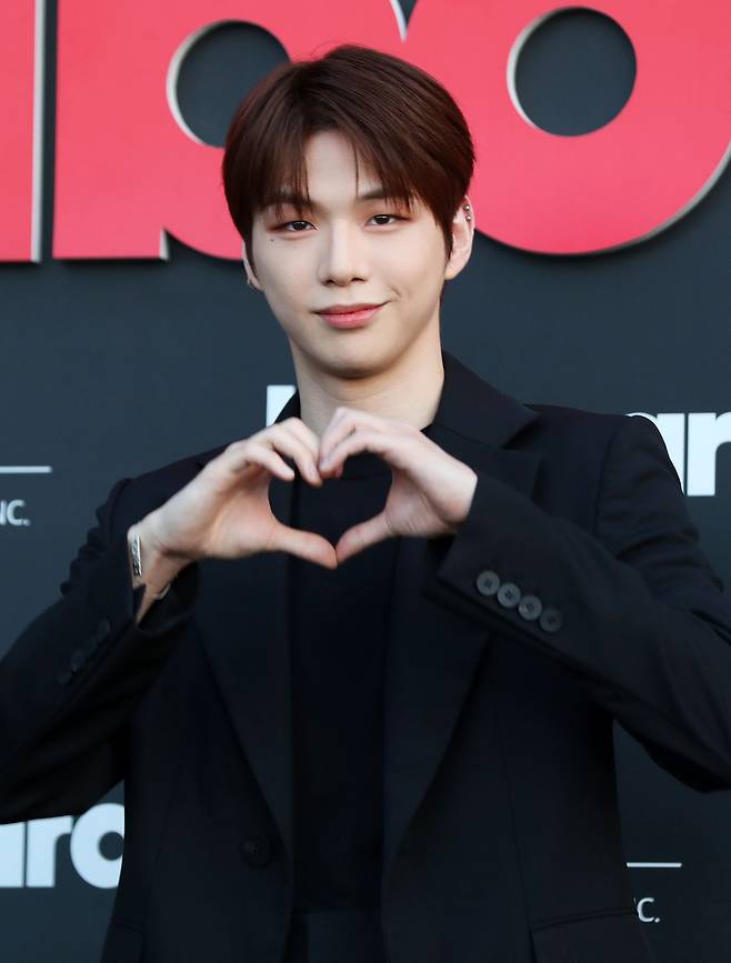 강다니엘, 내달 9일 육군 현역 입대