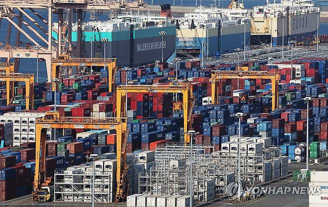 컨테이너 [연합뉴스 자료사진]