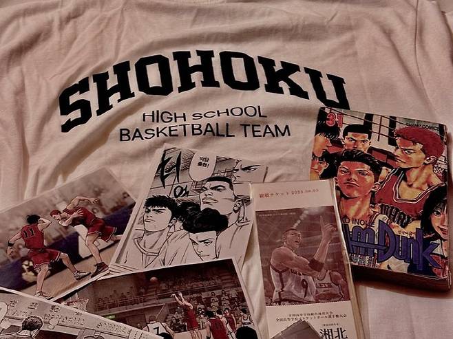 상품 예약자에게 증정하는 북산고 반팔 티셔츠 (사진=아임인트립)