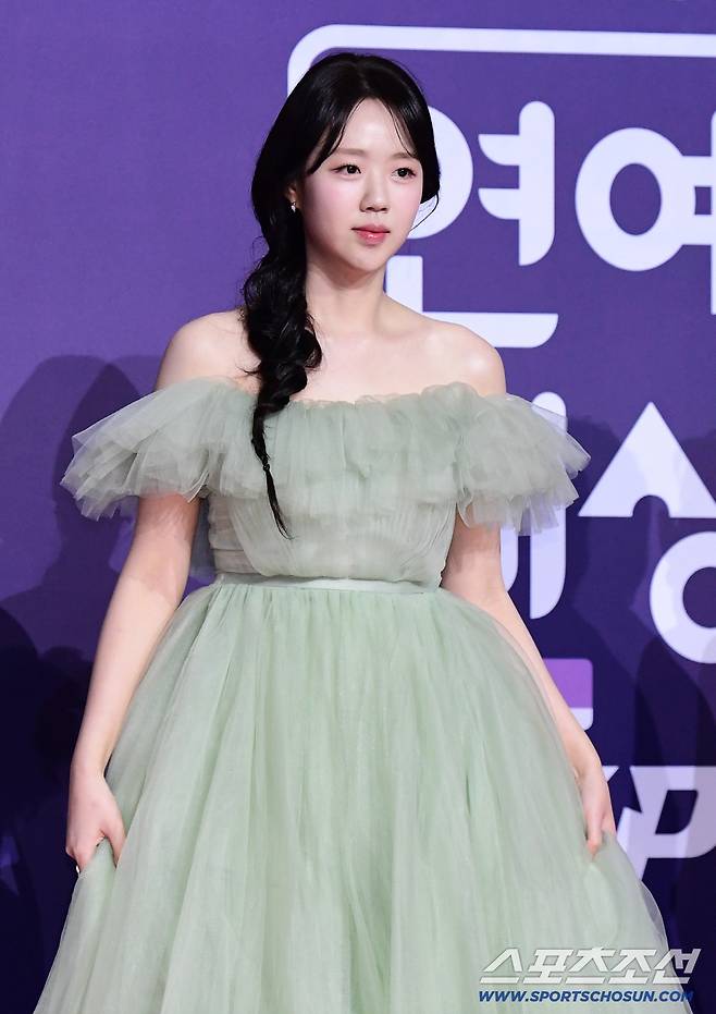 30일 오후 서울 상암동 SBS프리즘타워에서 '2025 SBS 연예대상' 레드카펫 행사가 열렸다. 포즈를 취하고 있는 지예은. 상암=송정헌 기자songs@sportschosun.com/2025.12.30/