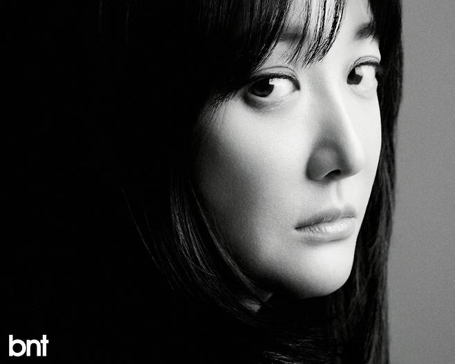 사강 “우리 가족은 ‘귀멸의 칼날(귀칼)’로 대동단결” [화보]