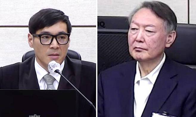 서울중앙지법 형사35부 재판장인 백대현 부장판사(왼쪽)가 16일 윤석열 전 대통령의 특수공무집행방해, 범인도피교사, 직권남용 권리행사방해 등 혐의 사건 1심 선고공판에서 윤 전 대통령에게 징역 5년을 선고하고 있다. 서울중앙지법 제공