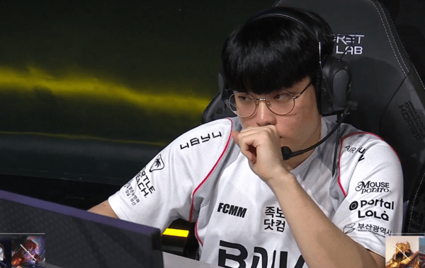 17일 , 피어엑스가 서울 종로 롤파크 LCK아레나에서 열린 2026 LCK컵 그룹 배틀 1주차 브리온과 경기에서 '빅라' 이대광과 '디아블' 남대근의 쌍포가 힘을 발휘하면서 2-1 승리를 거뒀다. (피어엑스 '빅라' 이대광 선수). /사진= 찌지직 라이브 영상 캡처