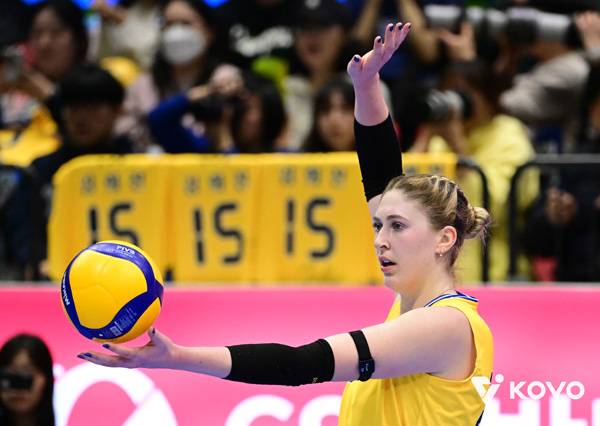 카리는 무릎 부상과 싸우고 있다. 지금까지는 잘 해오고 있다. 사진 제공= KOVO