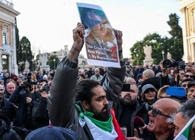 16일 이탈리아 로마에서 이란 반정부 시위를 지지하는 집회 모습. 로이터 연합뉴스