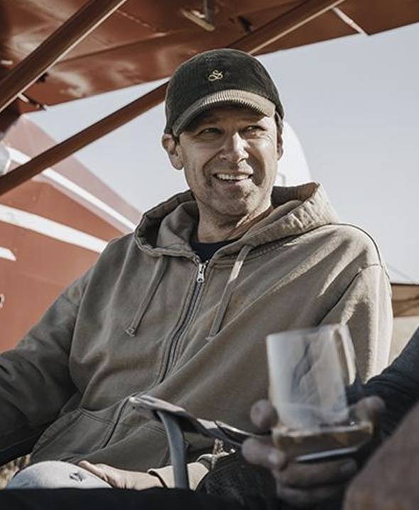 줄스 테일러 남편&nbsp;조지 엘워디. 홈페이지