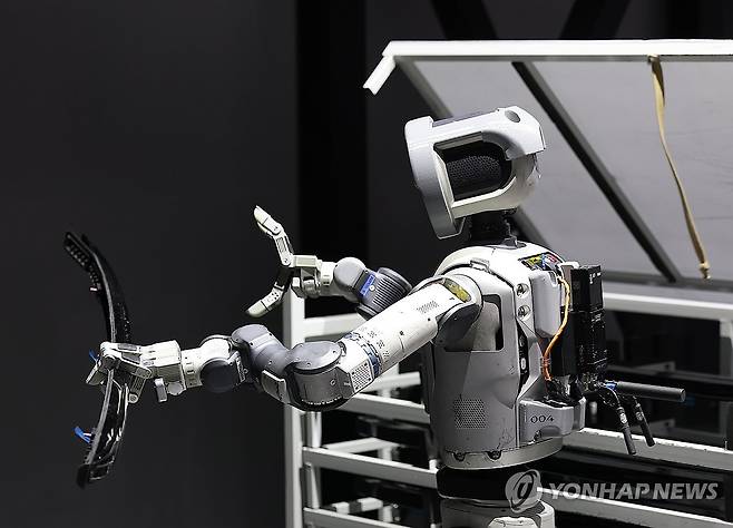 일하는 로봇 아틀라스