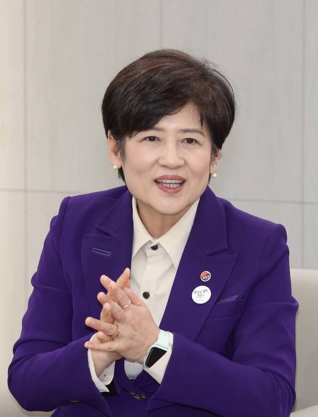 강은희 대구시교육감이 지난 16일 대구시교육청에서 매일신문과 인터뷰를 하고 있다. 대구시교육청 제공