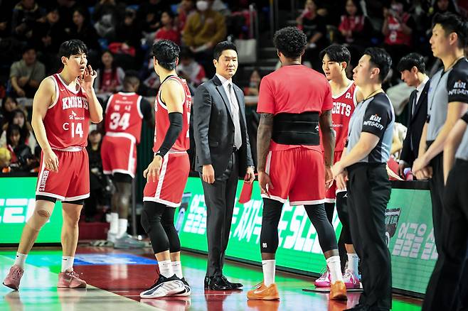 서울 SK 전희철 감독. 사진 | KBL