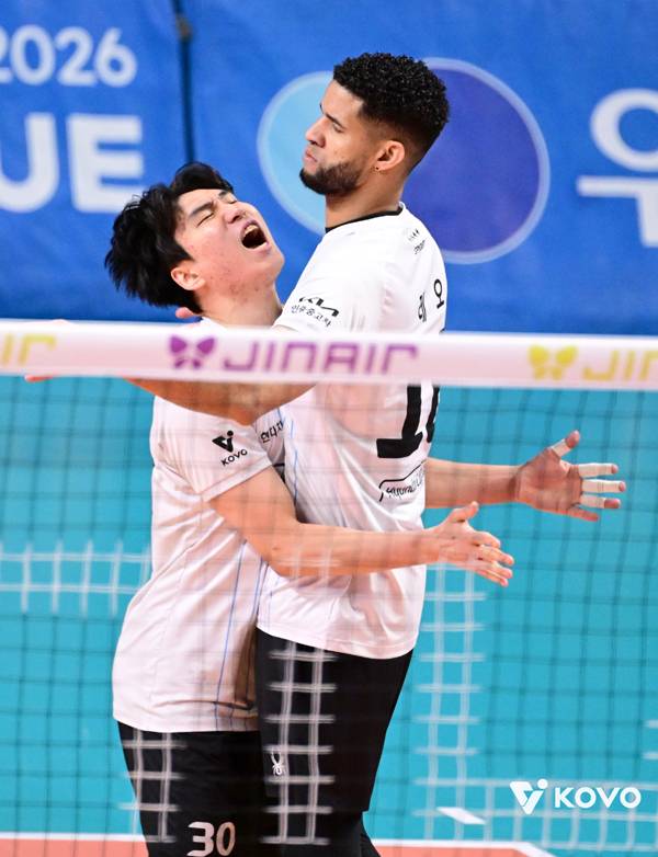 레오는 이날 손가락이 정상이 아님에도 팀 승리를 이끌었다. 사진 제공= KOVO