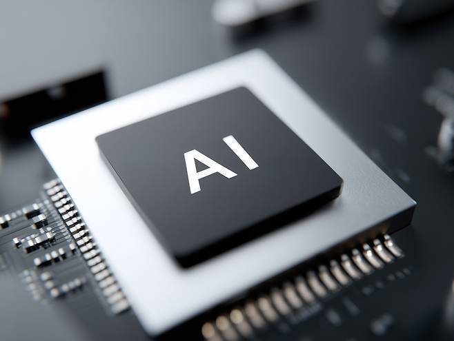 데이터센터용 AI 메모리 수요가 늘면서 스마트폰·노트북 등 생활 전자제품의 원가 부담도 커지고 있다. 게티이미지