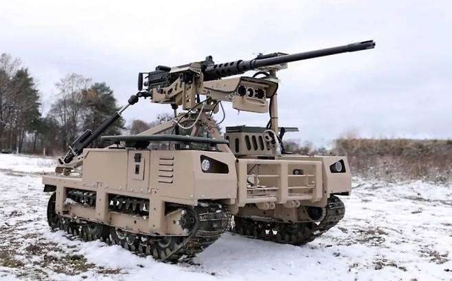 드로이드 TW 12.7 UGV. DevDroid 제공