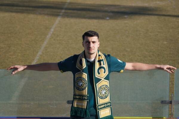 [오피셜] 무려 스웨덴 리그 득점왕 출신이 합류했다...승격 노리는 김포, 이라크 국가대표 스트라이커, 아마르 무신 영입