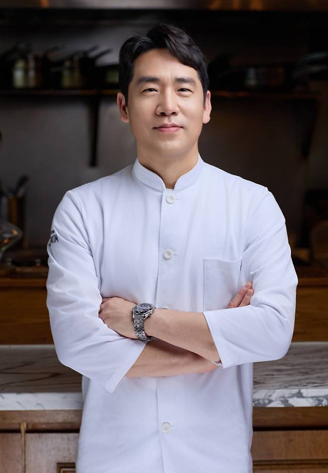 [단독]'파스타' 이선균 대역 후 15년, '흑백2'까지 삼켰다 인성 칭찬, 부담되지만.. 샘킴 '제2전성기' 소감 [★FULL인터뷰]