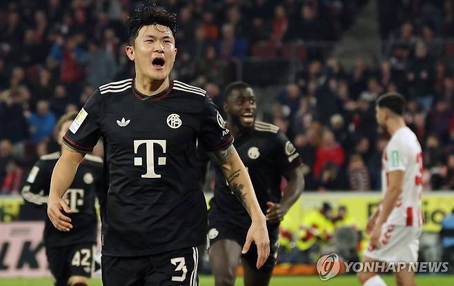 김민재 후반 막판 교체출전…뮌헨은 라이프치히 5-1 대파
