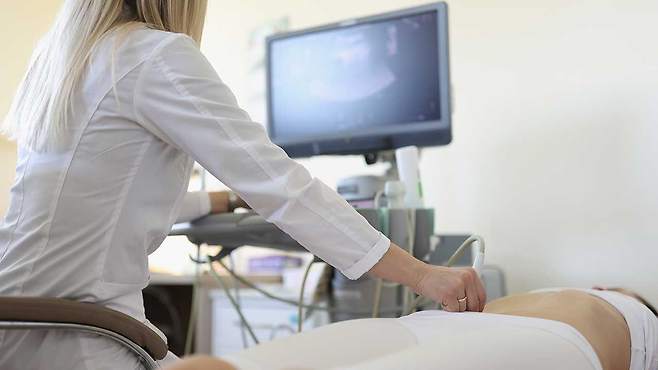 초음파는 숨은 질환까지 발견할 수 있는 효과적인 수단이다｜출처: 클립아트코리아