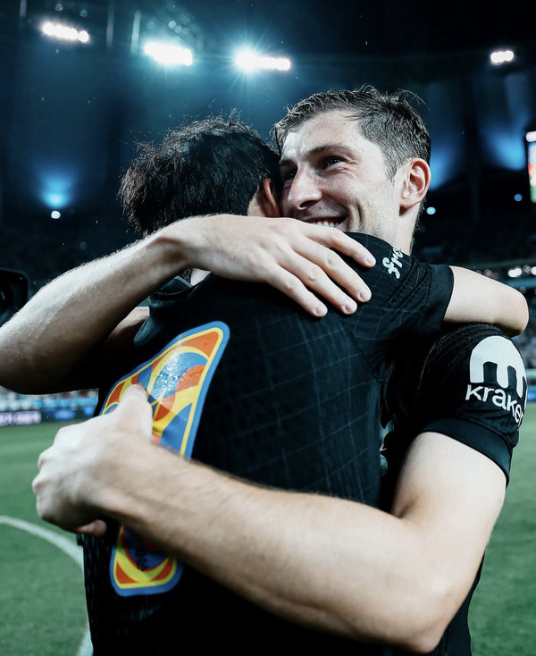 사진=데이비스 SNS