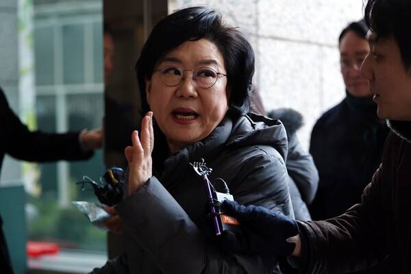 ▲이혜훈 기획예산처 장관 후보자가 지난 8일 서울 중구 예금보험공사에 마련된 인사청문회 준비 사무실로 출근하며 취재진의 질문에 답하고 있다. ⓒ연합뉴스