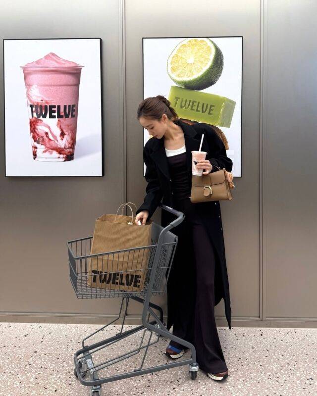 손연재가 외제차타고 장보는 일상을 공개했다. / 손연재 인스타그램