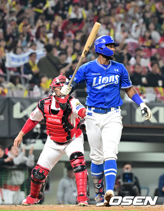삼성 르윈 디아즈가 곽도규에게 삼진을 당하고 있다./OSEN DB