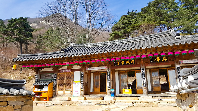 ▲ 진불암 전경.영천시