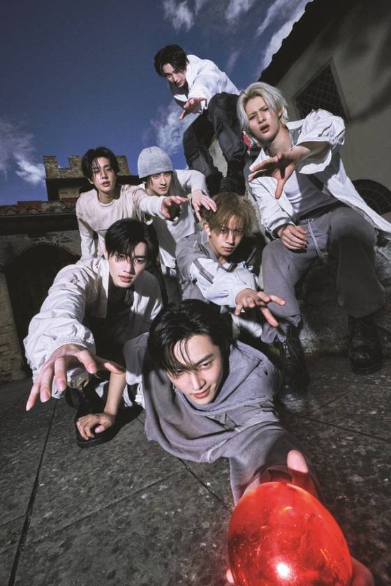 [인터뷰]엔하이픈의 자신감 “대상 꿈 이뤘지만, 끝은 아니죠”