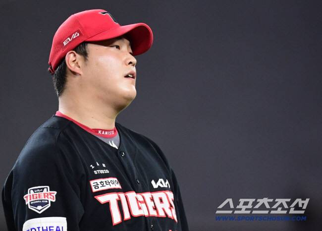 'FA 미계약자' 조상우 일본에 있다…KIA 캠프 전까지 해결 위해 노력