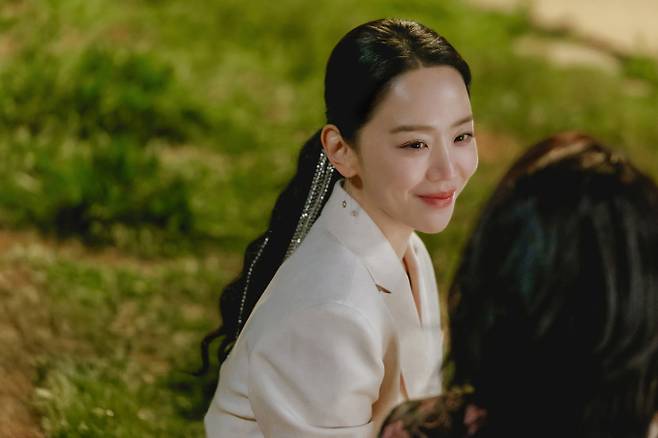 ‘레이디두아’ 신혜선 스틸 공개 (제공: 넷플릭스)