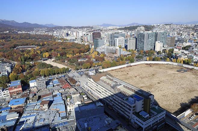 서울 종로구 종묘와 세운 4구역 재개발 공사 현장 모습. 2025.11.14 뉴스1