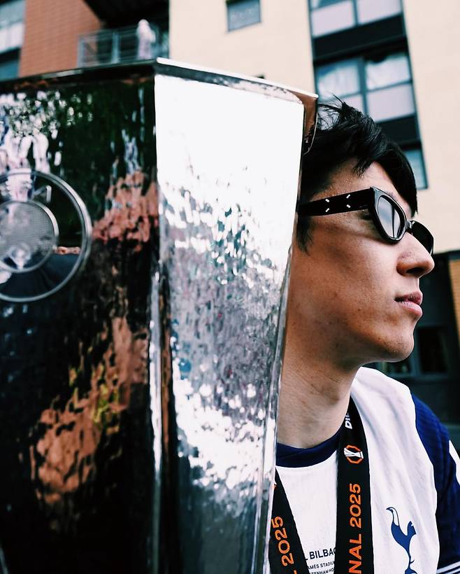 토트넘 손흥민이 24일 영국 런던에서 열린 UEL 우승 기념 버스 퍼레이드 뒤 자신의 SNS를 통해 또 다른 소감을 전했다. 사진=손흥민·토트넘 SNS