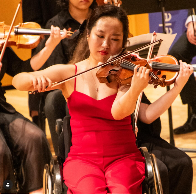 엘마 올리베이라 국제 바이올린 콩쿠르에서 우승한 임현재. EOIVC 인스타그램