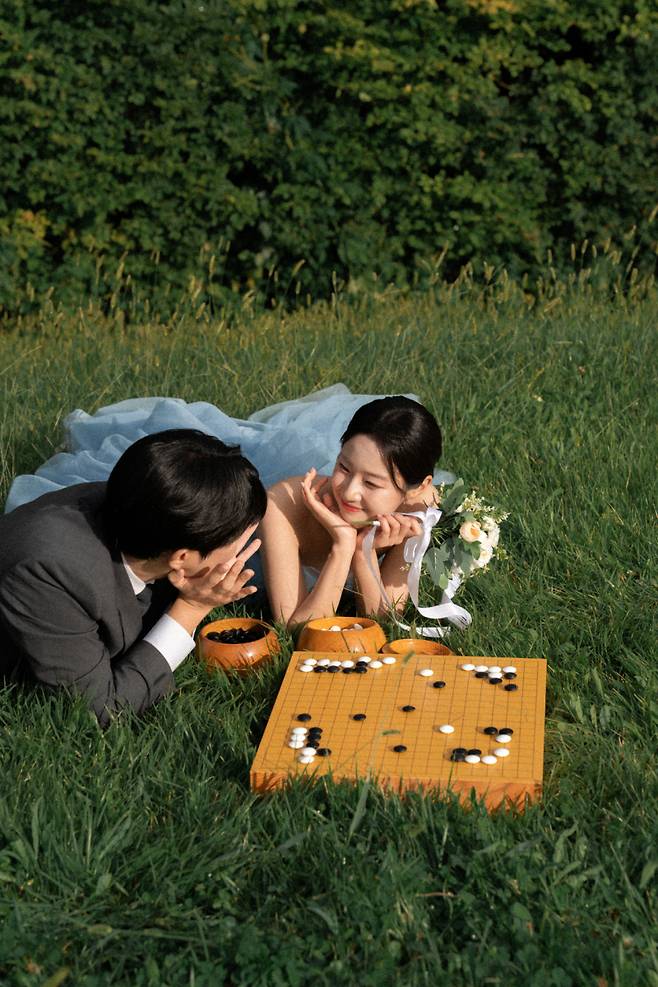 홍무진-이유민 웨딩 사진. 한국기원 제공