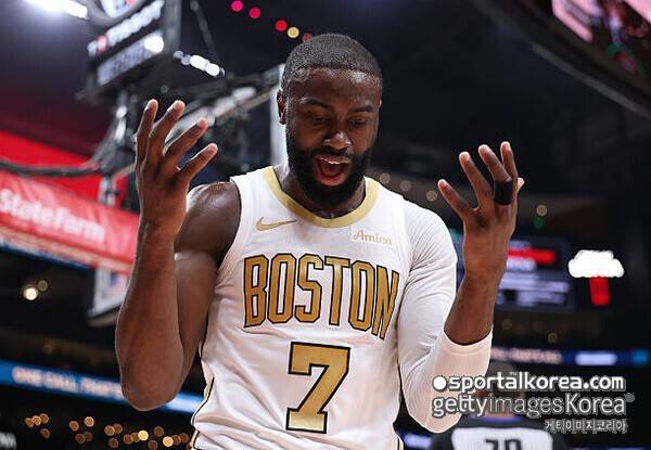 한국 방문한 NBA 슈퍼스타. 홀로 1위팀을 꺾긴 어려웠다! 테이텀 공백 느낀 보스턴, 디트로이트에 1점차 패배