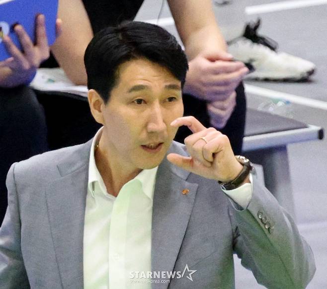 [한번에쓱]'셧아웃 한번 가자!' 한전 권영민 감독